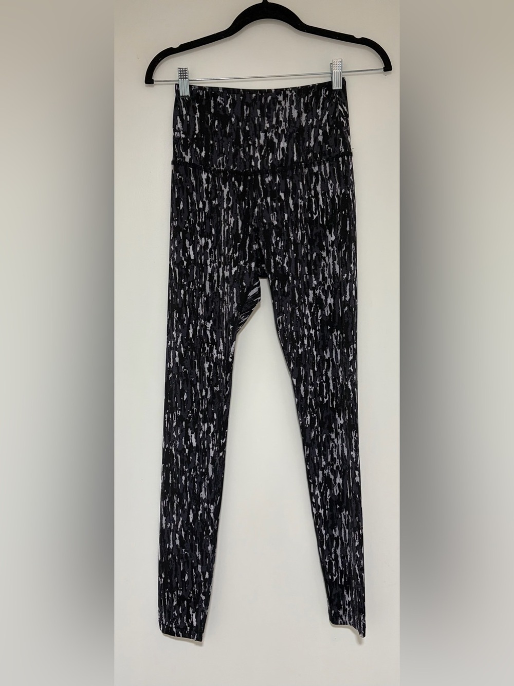 Beyond Yoga Gray High Waist Leggings Size Medium Full Length Training Running